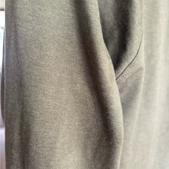 Vuori Halo oversized Hoodie - Size M - Picture 5 of 6